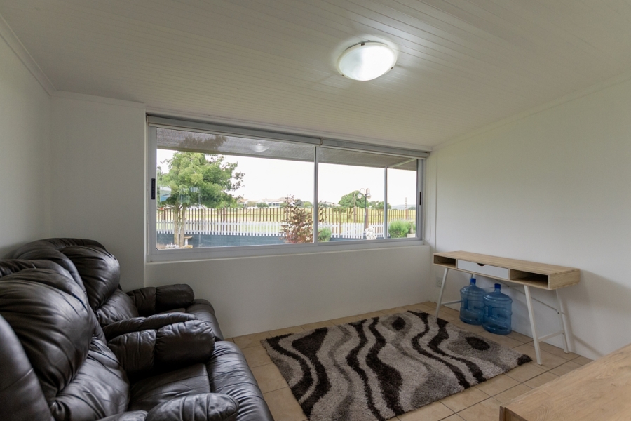 4 Bedroom Property for Sale in Country Club Western Cape